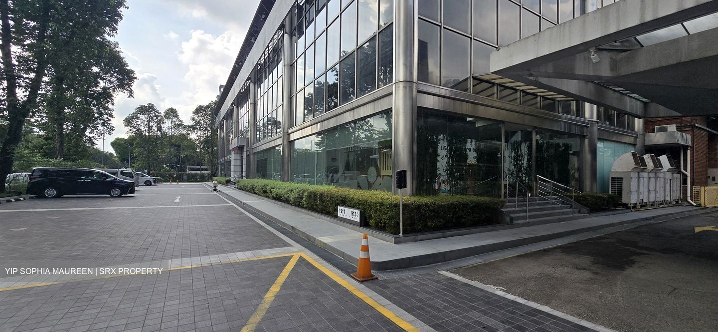 Tan Chong Motor Centre (D21), Factory #554384381